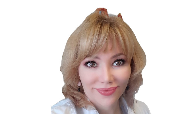 Дешнинская Лола Давидовна