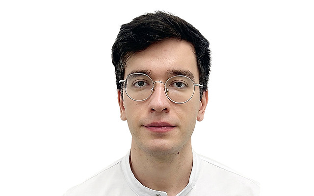 Абдусаламов Арсен Камилевич