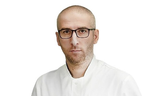Чахарян Михаил Григорьевич