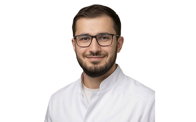 Курбанов Амирхан Измирович