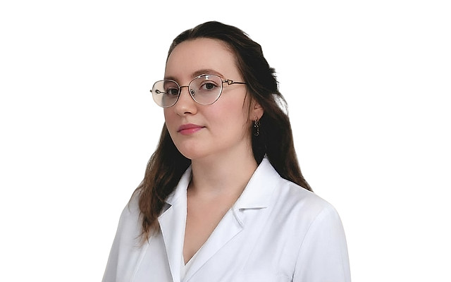 Столярова Юлия Максимовна